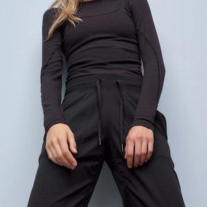 LULULEMON STUDIO DANCE PANT (8) GRAY